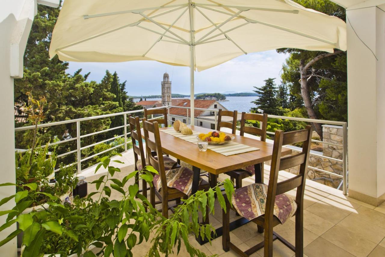 Castle Štambuk Apartment Hvar Town Bagian luar foto