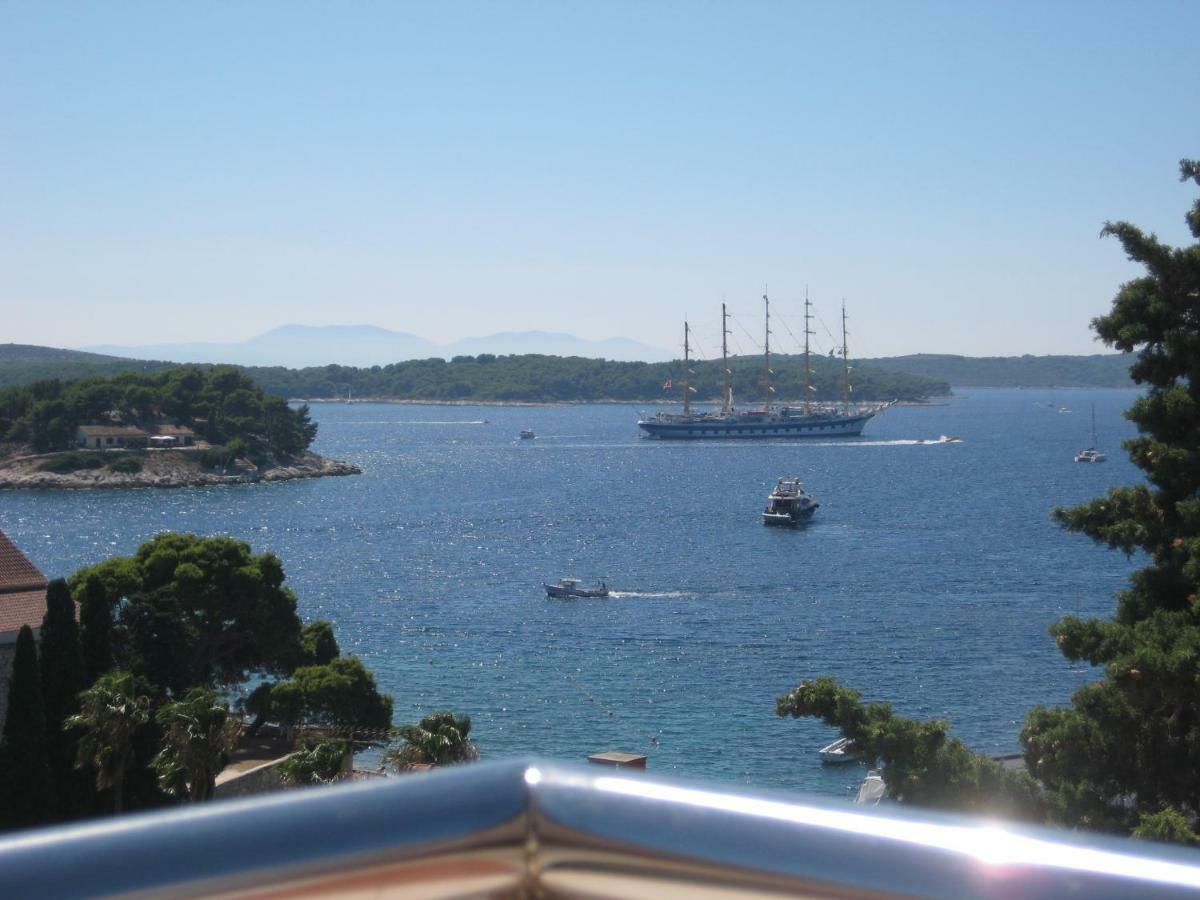 Castle Štambuk Apartment Hvar Town Bagian luar foto