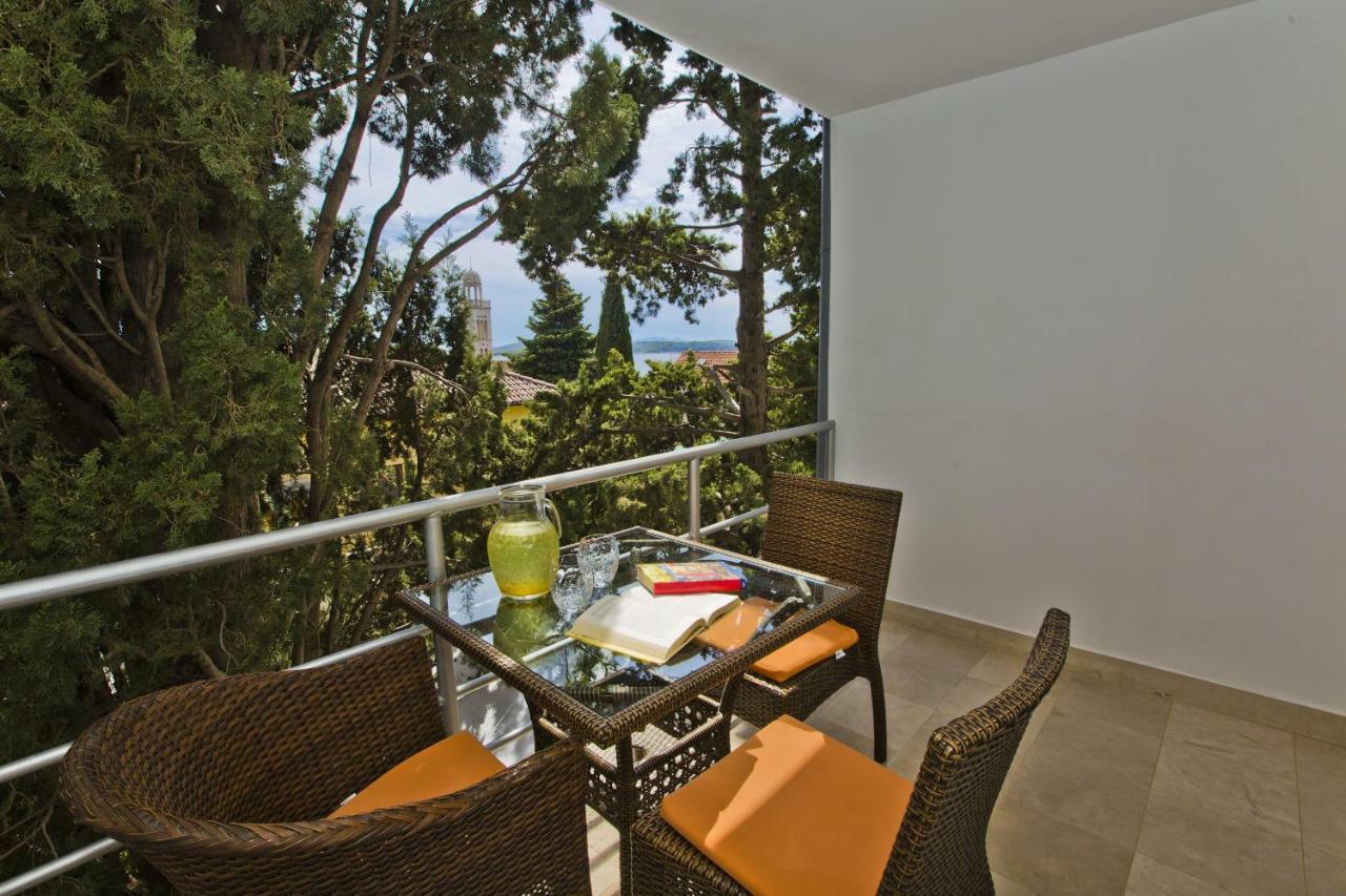 Castle Štambuk Apartment Hvar Town Bagian luar foto